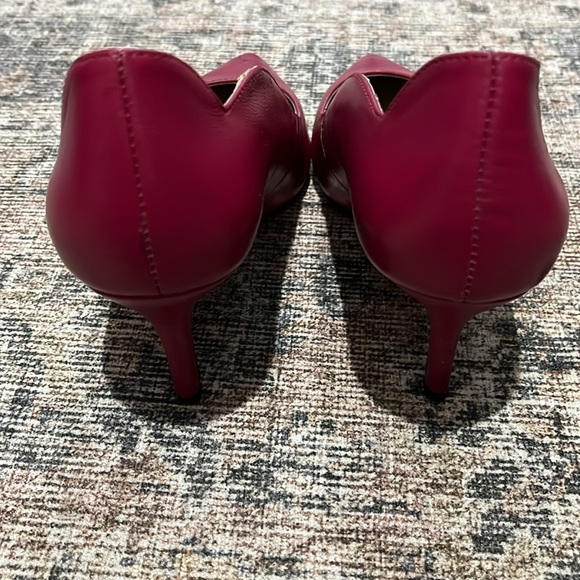 Heels - Picture 3 of 6